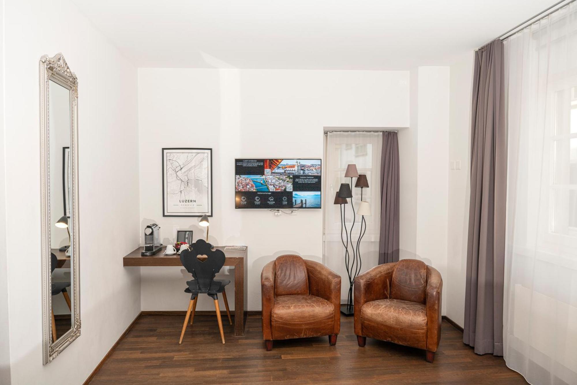 Boutique Hotel Weisses Kreuz - Adult only Hotel Lucerne Extérieur photo